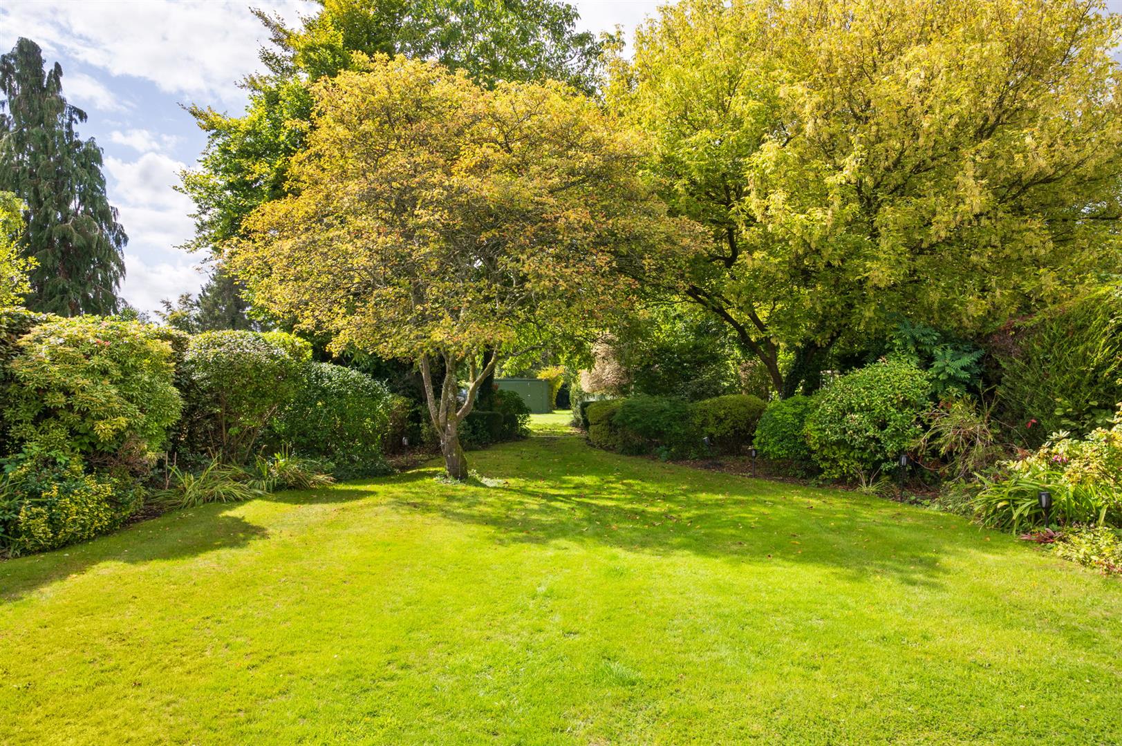 Kennylands Road, Sonning Common, Reading